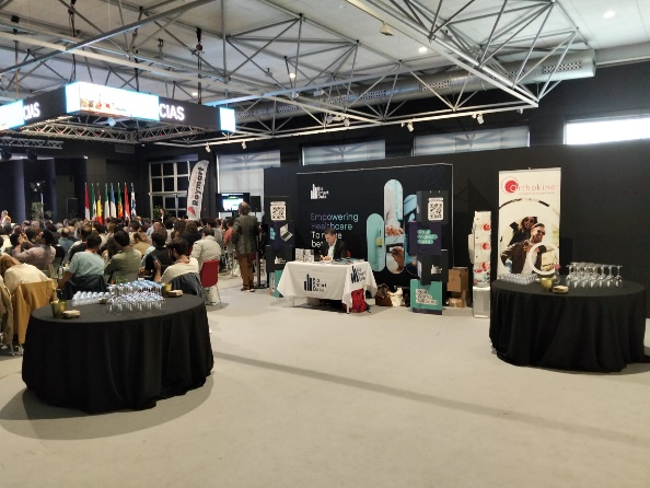 Stand de Orthokine en el Gijón Knee Sports Meeting